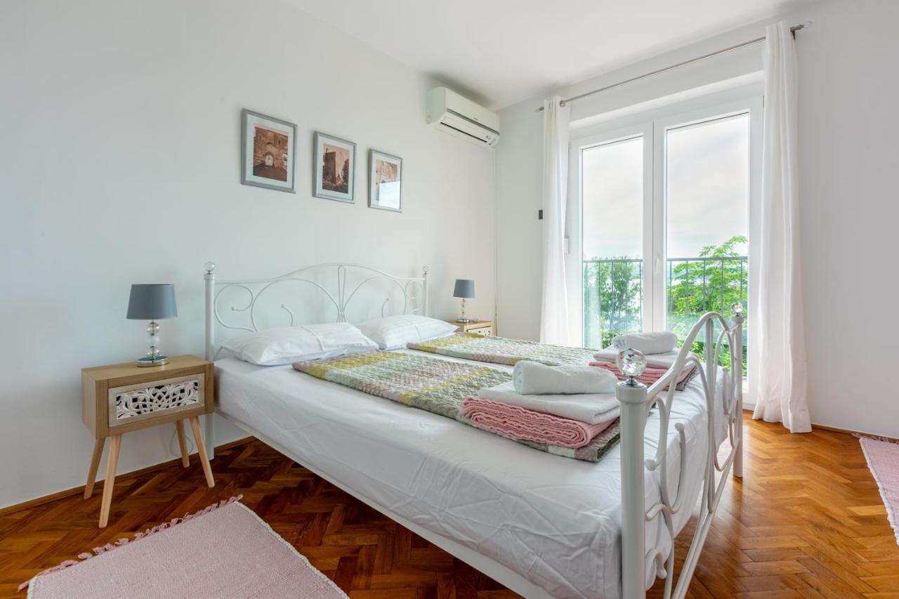 Apartment Carpe Diem "Pet Friendly" ツリクヴェニツァ エクステリア 写真